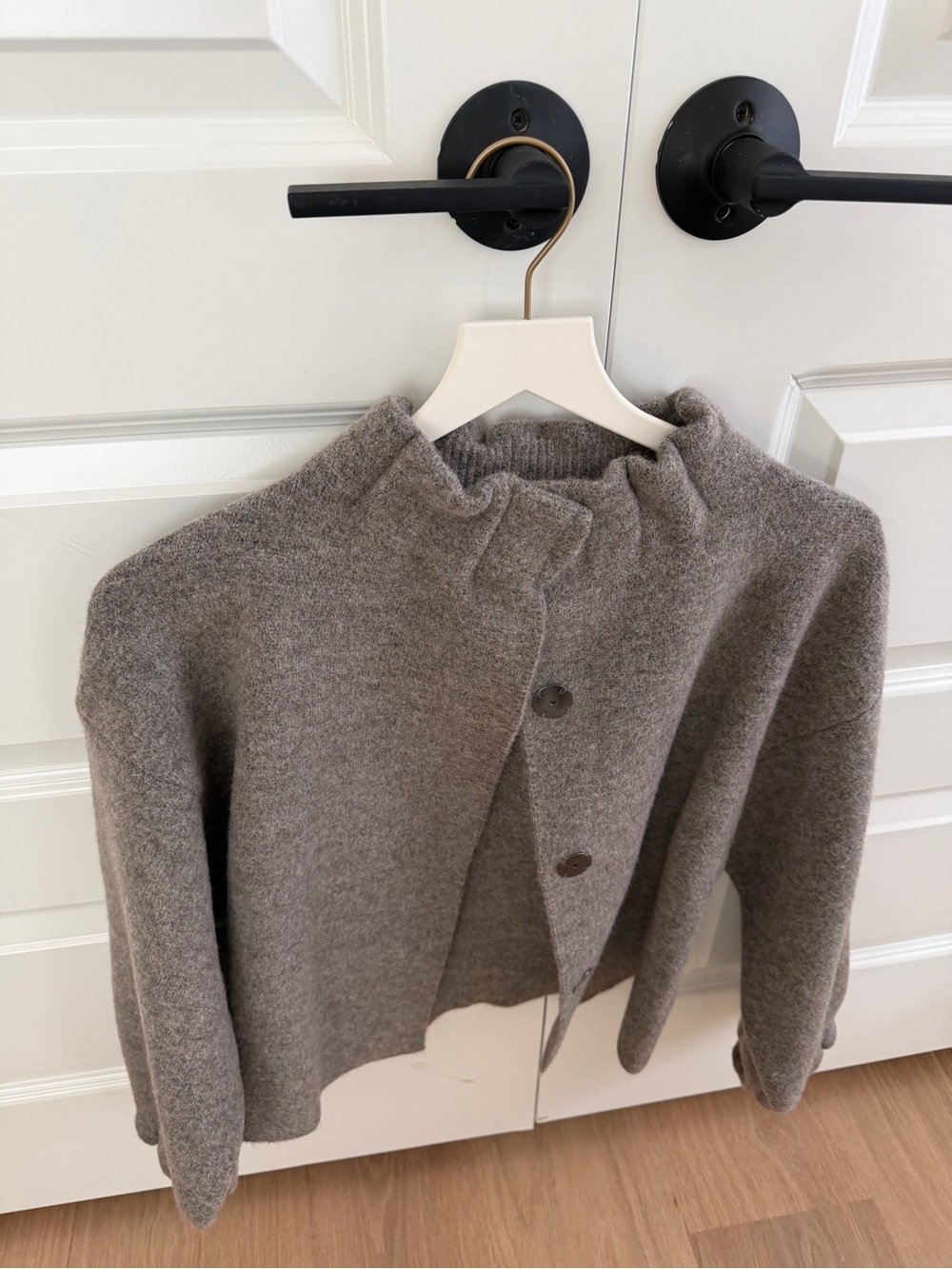 Zara Jacket - Picture 2 of 3
